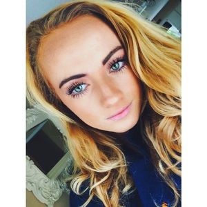 Meet your Posher, Mackenzie